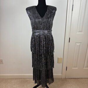 Halogen Metallic Tiered Midi‎ Cocktail Dress in Silver Gray - Size M NWOT
